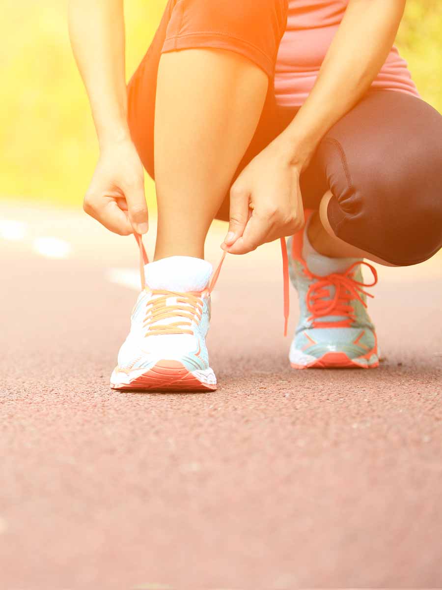 getting-ready-tie-shoe-laces